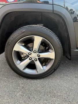 More photos of 2022 Jeep Grand Cherokee Limited at Cottman Auto Mall, PA