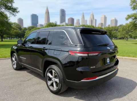 More photos of 2022 Jeep Grand Cherokee Limited at Cottman Auto Mall, PA