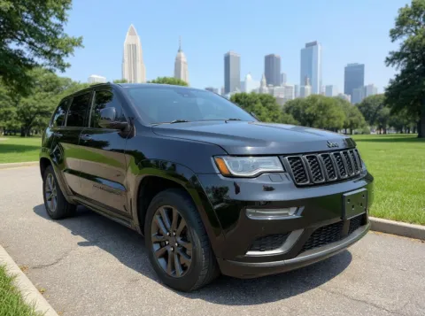 Another view of 2019 Jeep Grand Cherokee High Altitude for sale in Philadelphia, PA at Cottman Auto Mall