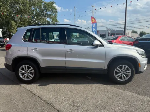 More photos of 2017 Volkswagen Tiguan 2.0T S 4Motion at Cottman Auto Mall, PA