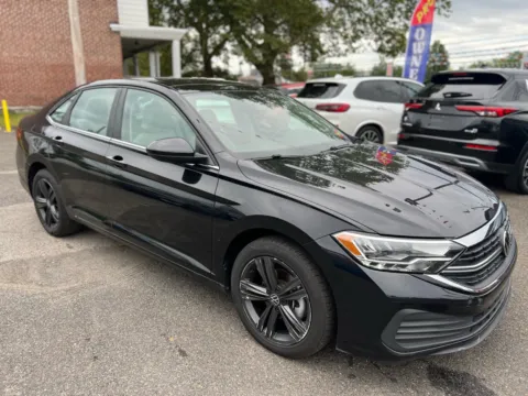 Photos of 2022 Volkswagen Jetta SE for sale in Philadelphia, PA at Cottman Auto Mall