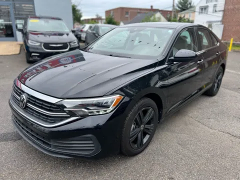 Photos of 2022 Volkswagen Jetta SE for sale in Philadelphia, PA at Cottman Auto Mall