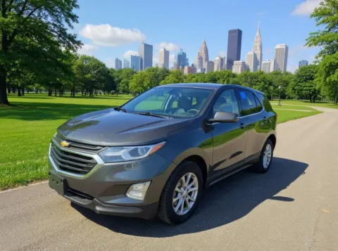 Gray 2018 Chevrolet Equinox LT for sale in Philadelphia, PA
