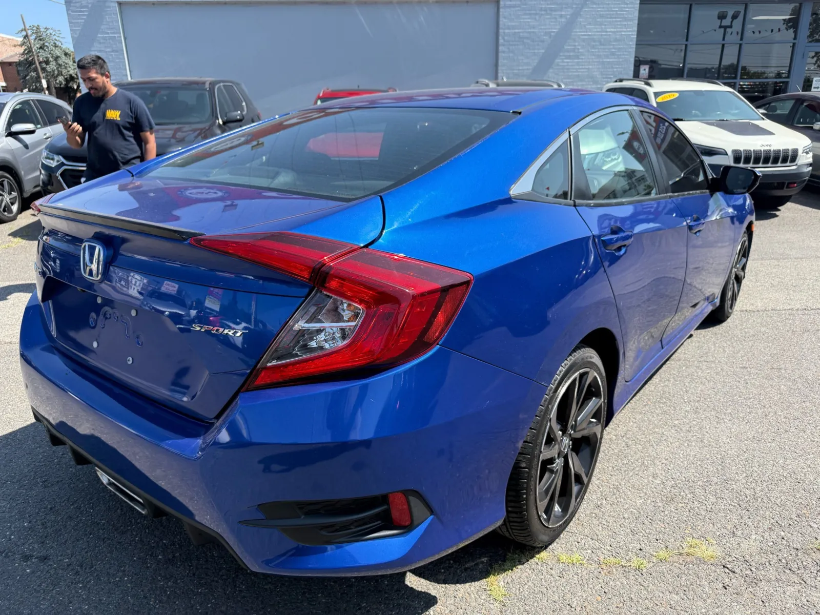 2021 Honda Civic Sport photo 2