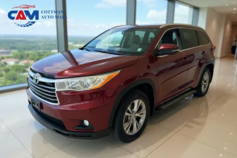 Red 2014 Toyota Highlander XLE for sale in Philadelphia, PA