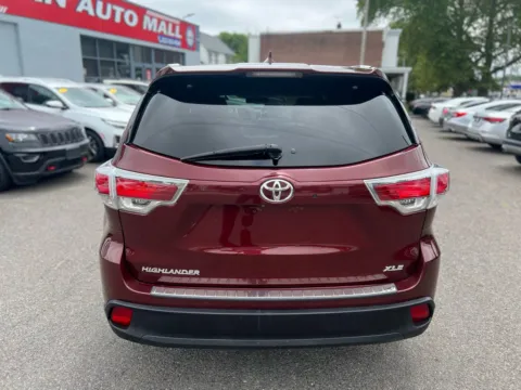 More photos of 2014 Toyota Highlander XLE at Cottman Auto Mall, PA