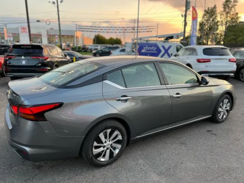 More photos of 2022 Nissan Altima 2.5 S at Cottman Auto Mall, PA