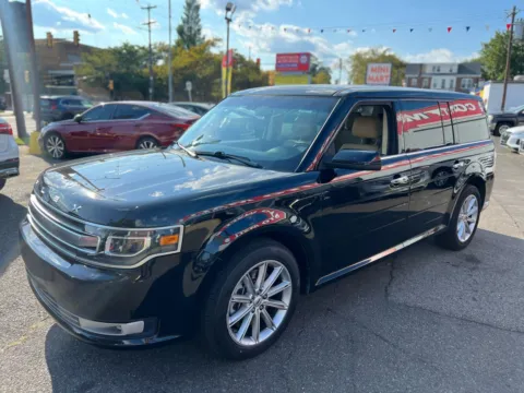 Photos of 2019 Ford Flex Limited for sale in Philadelphia, PA at Cottman Auto Mall