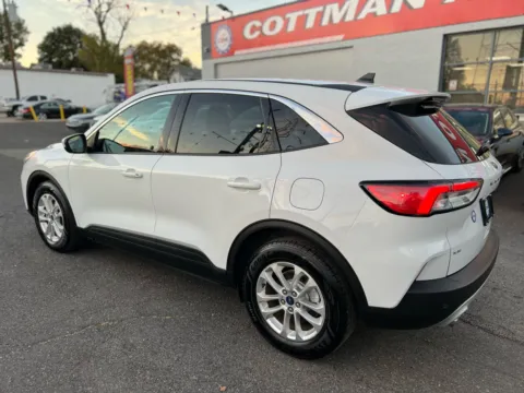 Photos of 2020 Ford Escape SE for sale in Philadelphia, PA at Cottman Auto Mall