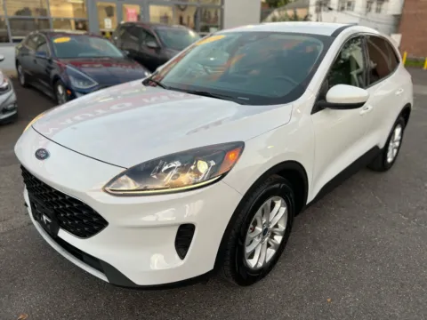 White 2020 Ford Escape SE for sale in Philadelphia, PA