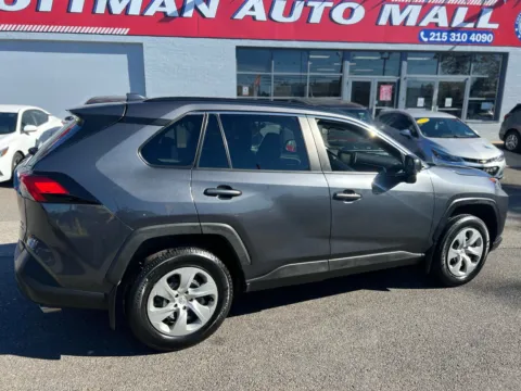 More photos of 2019 Toyota RAV4 LE at Cottman Auto Mall, PA