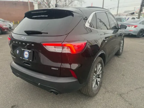 More photos of 2021 Ford Escape Titanium Hybrid at Cottman Auto Mall, PA