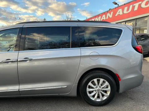 Another view of 2017 Chrysler Pacifica Touring-L for sale in Philadelphia, PA at Cottman Auto Mall