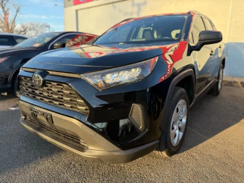 Black 2019 Toyota RAV4 LE for sale in Philadelphia, PA