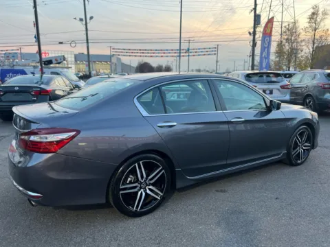 More photos of 2017 Honda Accord Sport SE at Cottman Auto Mall, PA