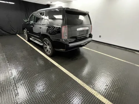 More photos of 2017 GMC Yukon Denali at Hobart Auto Sales, IN