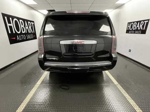 More photos of 2017 GMC Yukon Denali at Hobart Auto Sales, IN