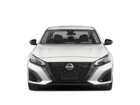 More photos of 2025 Nissan Altima SR at Hobart Auto Sales, IN