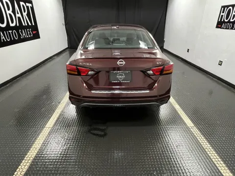 More photos of 2024 Nissan Altima 2.5 SV at Hobart Auto Sales, IN