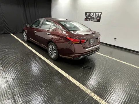 More photos of 2024 Nissan Altima 2.5 SV at Hobart Auto Sales, IN