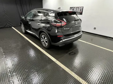 More photos of 2023 Nissan Murano S at Hobart Auto Sales, IN