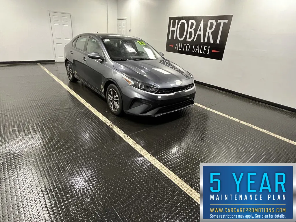 2023 Kia Forte LXS's photo