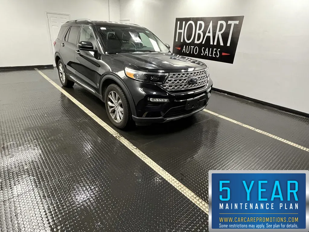 2023 Ford Explorer Limited's photo