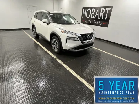 White 2023 Nissan Rogue SV for sale in Hobart, IN