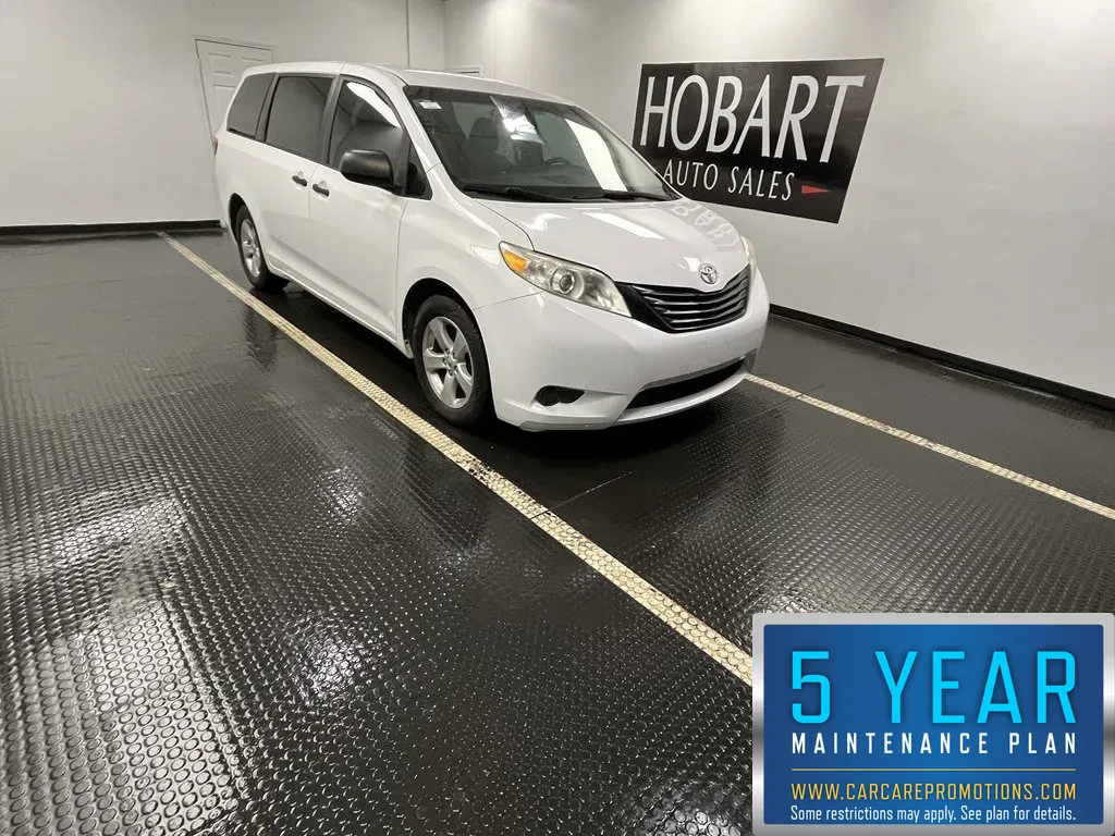 2016 Toyota Sienna L's photo