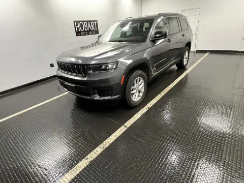 Another view of 2023 Jeep GRAND CHEROKEE for sale in Hobart, IN at Hobart Auto Sales