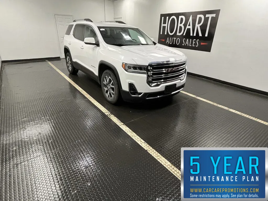 2023 GMC Acadia SLT's photo