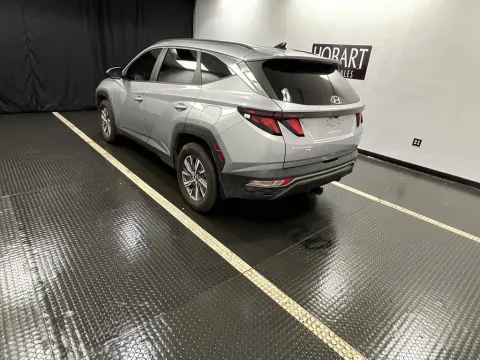 More photos of 2024 Hyundai Tucson Hybrid Blue at Hobart Auto Sales, IN