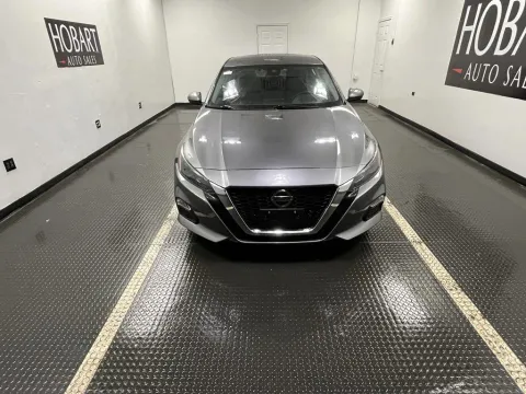 Photos of 2022 Nissan Altima 2.5 S for sale in Hobart, IN at Hobart Auto Sales