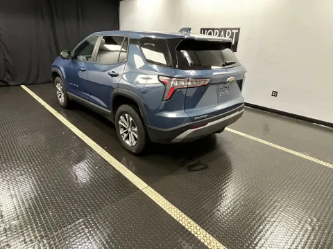 More photos of 2025 Chevrolet Equinox FWD LT at Hobart Auto Sales, IN