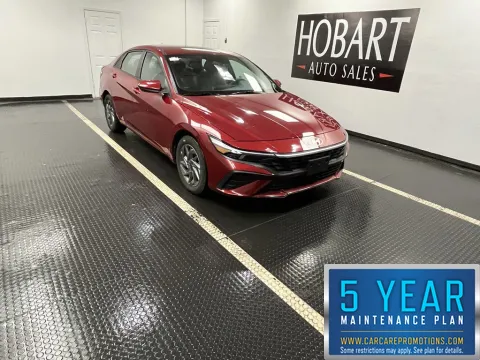 Red 2024 Hyundai Elantra SEL for sale in Hobart, IN