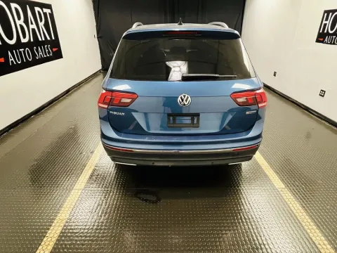More photos of 2020 Volkswagen Tiguan SEL Premium R-Line at Hobart Auto Sales, IN