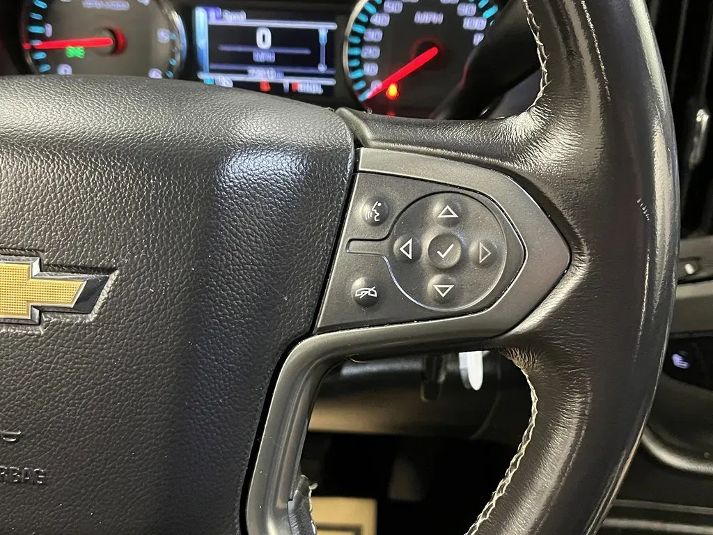 2018 Chevrolet Silverado 1500 LT Z71 - Photo 26