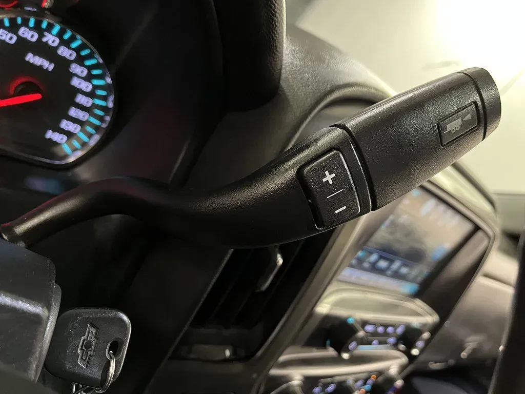 2018 Chevrolet Silverado 1500 LT Z71 - Photo 24