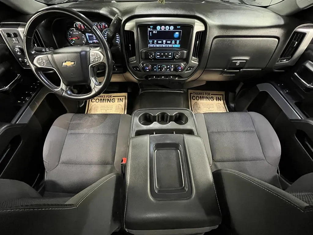 2018 Chevrolet Silverado 1500 LT Z71 - Photo 18