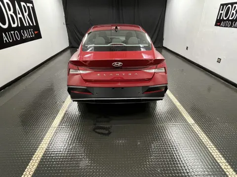 More photos of 2025 Hyundai Elantra SEL Convenience at Hobart Auto Sales, IN