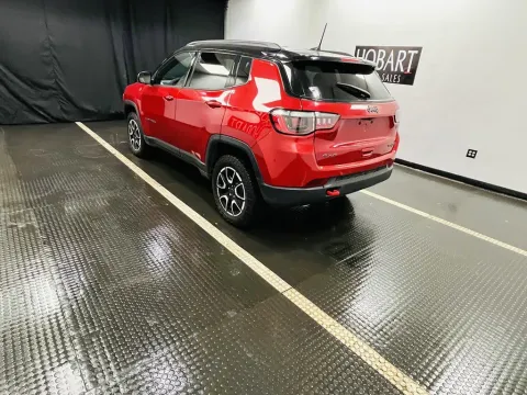 More photos of 2025 Jeep Compass Trailhawk at Hobart Auto Sales, IN