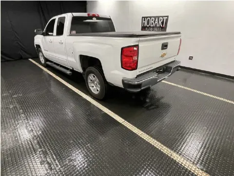 More photos of 2018 Chevrolet Silverado 1500 LT at Hobart Auto Sales, IN
