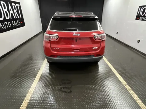 More photos of 2018 Jeep Compass Latitude at Hobart Auto Sales, IN