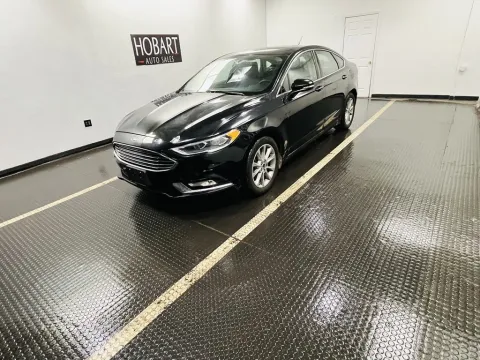 Another view of 2017 Ford Fusion SE for sale in Hobart, IN at Hobart Auto Sales