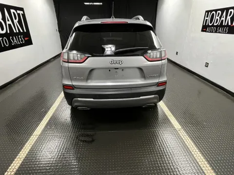 More photos of 2020 Jeep Cherokee Limited at Hobart Auto Sales, IN