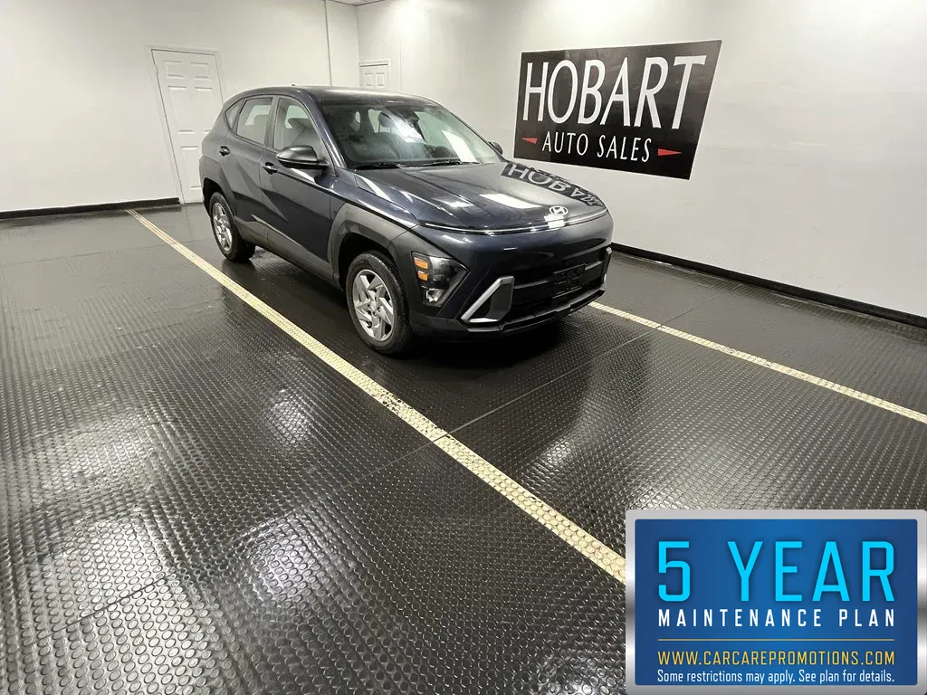 Blue 2025 Hyundai Kona SE for sale in Hobart, IN