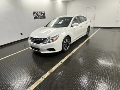 Another view of 2018 Nissan Altima 2.5 SV for sale in Hobart, IN at Hobart Auto Sales