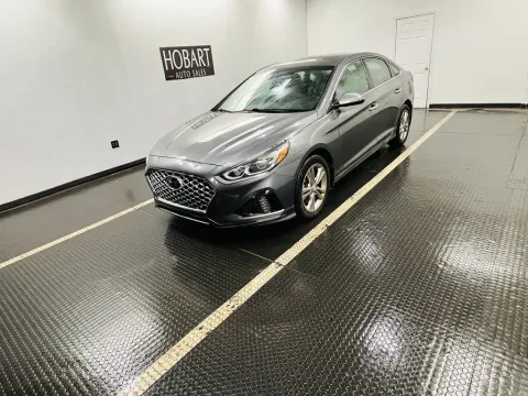 Another view of 2019 Hyundai Sonata Limited for sale in Hobart, IN at Hobart Auto Sales