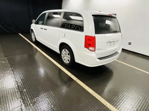 More photos of 2019 Dodge Grand Caravan SE at Hobart Auto Sales, IN