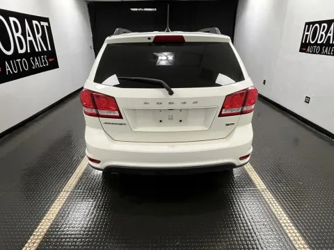 More photos of 2019 Dodge Journey SE at Hobart Auto Sales, IN